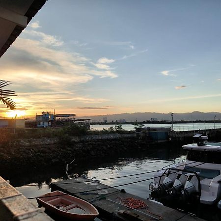Stay And Fly At Amani Grand Resort Residences Lapu-Lapu City Esterno foto